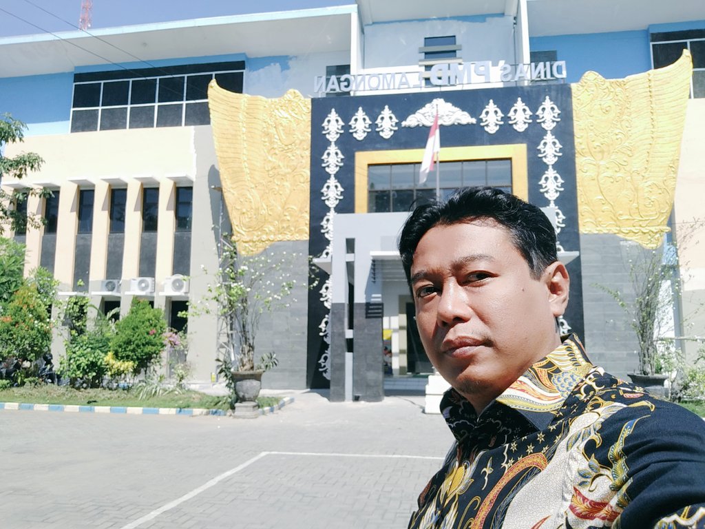 Iskandar__NH's tweet photo. Pegiat Desa TIK, TPPI, TPID Plus KPM Asyiaaap sukseskan
#BursaInovasiDesa2019 guna tingkatkan kualitas manfaat Dana Desa jadi daya ungkit SDM &amp; Ekonomi 

Kami #tppijawatimur #tppilamongan dukung Visi Presiden @jokowi

@EkoSandjojo @taufikmadjid71
@fachrilabalado @AndryDewantoAh2 https://t.co/LBhaIkOXL9