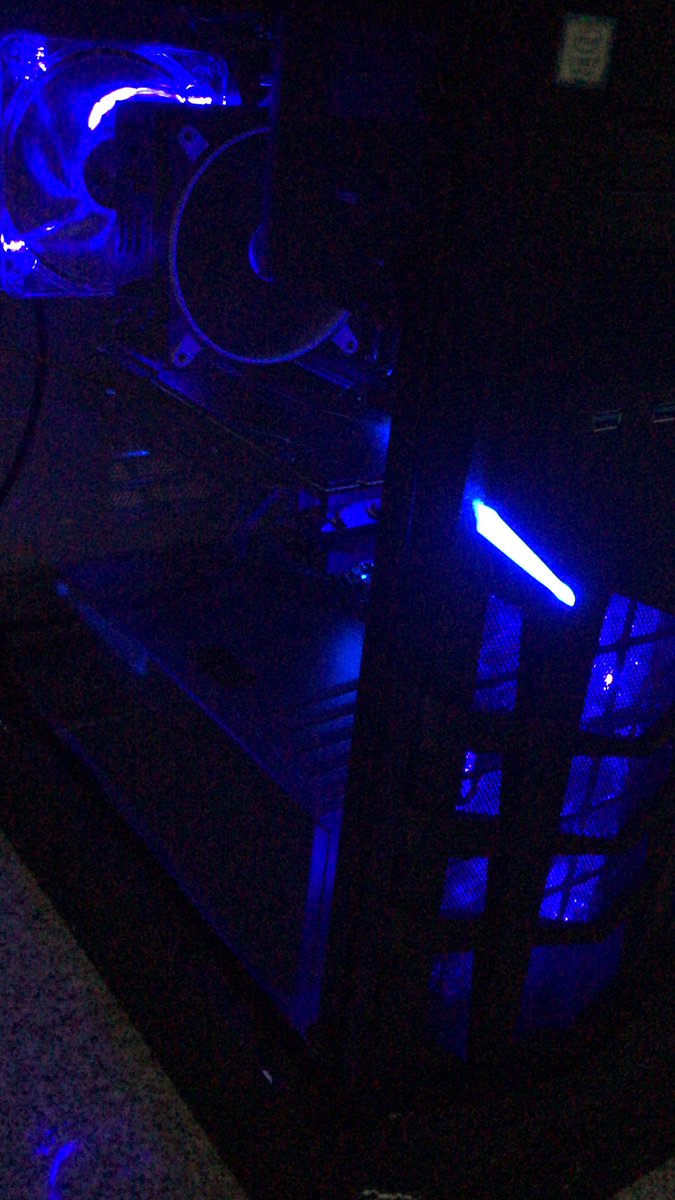 praccsterNET's tweet image. Wir haben aufgerüstet und ab sofort neue Streaming Computer auf dem neusten Hardwarestand 😏💯 #praccster #bootcamp #gaming