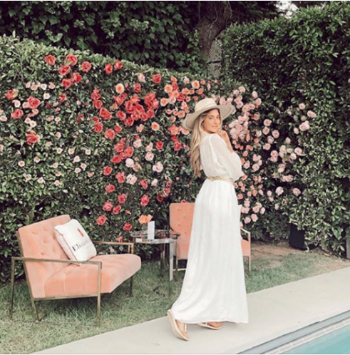 Ipanema_SA's tweet photo. Get inspired by LA blogger and model @hannamontazami who makes summer outfits look easy to put together.

#ComingSoon #ss19 #ipanemasouthafrica #AlwaysNew #AlwaysIpanema #Ipanema_Anitta https://t.co/CsCbZ17cmt