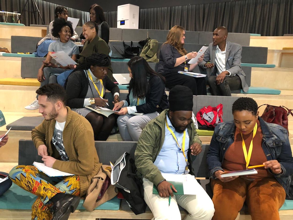 CWDi_ZA's tweet photo. 67 business owners, finding their passion! Over the Rainbow is facilitating the famous Passion Test with businesses as part of a process to help find the core of their business identities. #mandeladay #67logos #designforchange https://t.co/cayFEe6WoP
