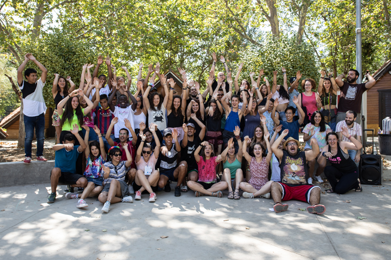 CooperacionAND's tweet photo. .@farmamundi y @dipgra reúnen en Armilla a 50 jóvenes de 9 países bajo el lema "La diversidad es un regalo" para reflexionar sobre derechos, equidad y diversidad de género y cultural. Con el apoyo de la AACID y la colaboración del @IAJuventud 
➡️Más info: https://t.co/OjJNCasFKq https://t.co/K0mmg4mPA0