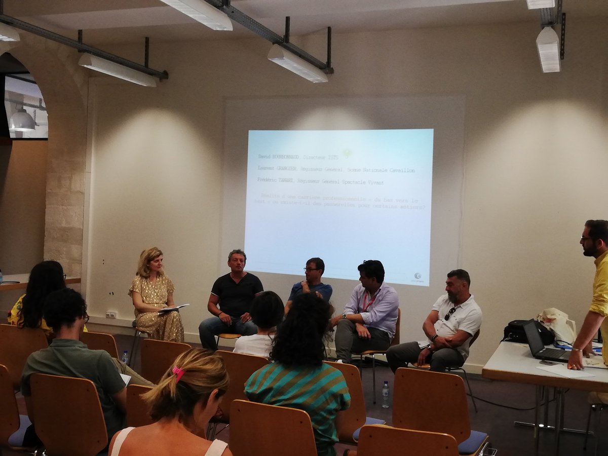 Se questionner sur l'orientation, la professionnalisation et l'employabilité des métiers techniques ➡️ "Techniciens du spectacle : polyvalence et/ou expertise", organisé par @poleemploi_paca, animé par Jean-Christophe Ferrari. #MPS