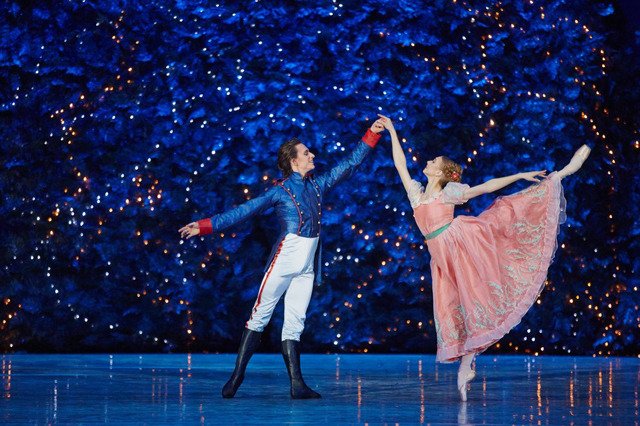 Events72's tweet image. Щелкунчик
⠀
⏳Когда: 25 ноября, понедельник, 19:00
🔎Где: ДК железнодорожников ул. Первомайская, 55
+7 (3452) 52-36-60
+7 (3452) 52-39-65
📌Стоимость: от 600 до 1600
⚠0+
⠀⠀
«Щелку́нчик» —, балет П. И. Чайковского в двух актах на либретто Мариуса… t2p.pw/6HuNeKwuNn