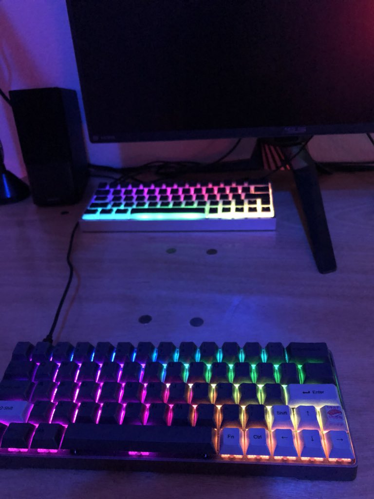 Liquid Mendo twitchcon on Twitter "Keyboards set up like this so I