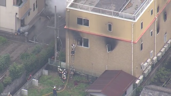 京アニ放火 非常階段が屋外にないため被害が拡大したか 建物の構造が仇になったとの声も まとめダネ
