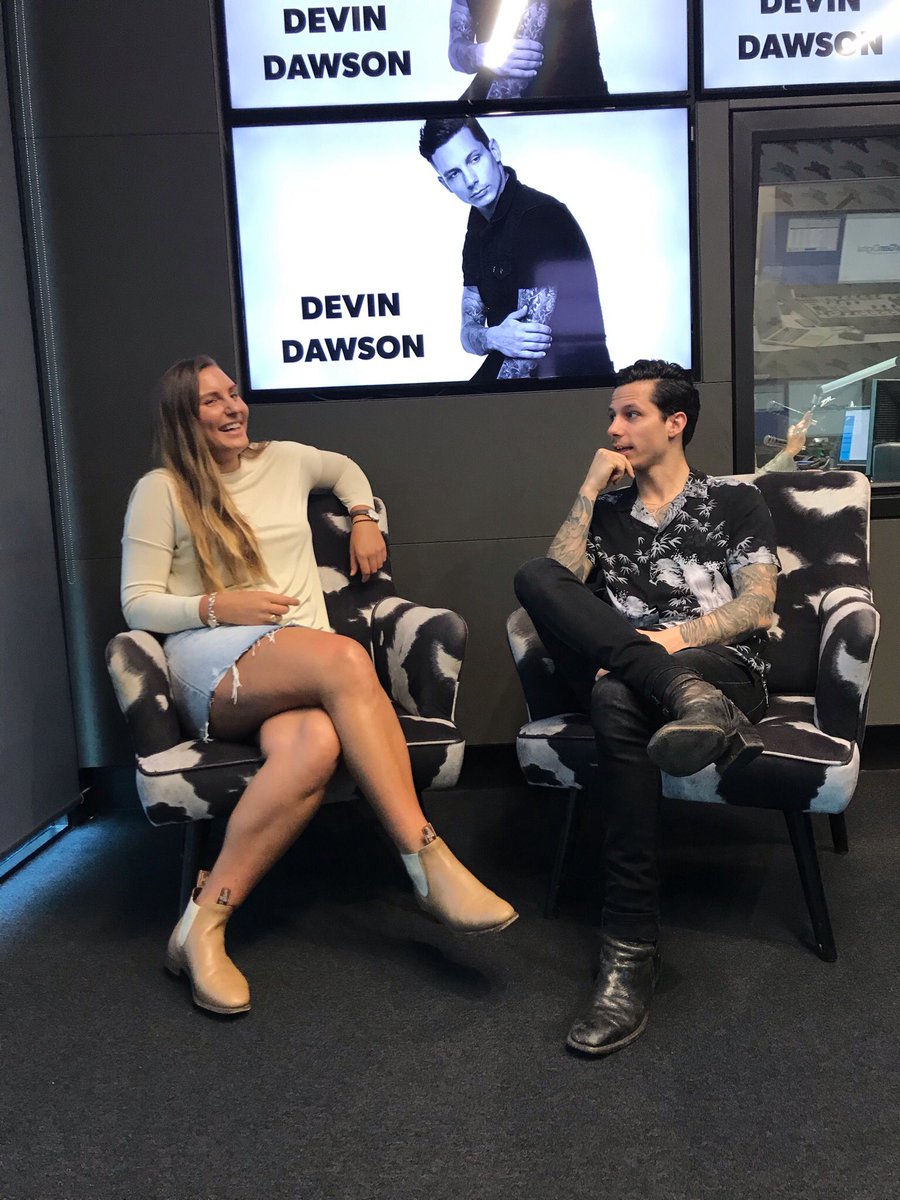 GeeBurtNZ's tweet photo. New ‘Kiwi Country with Georgia Burt’ podcast out! Ep 2 is with @zdevin 🎶 He talks all about his country music career and his album #DarkHorse #KiwiCountryWithGB https://t.co/t4riqIHv74