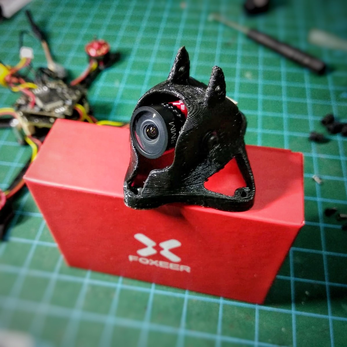 Foxeer_Dalprop's tweet photo. #Mobula7 #Batman Canopy &amp; #Foxeer #Predator4 #Nano #FPVCam, let your micro whoop fly all the day, no matter day or night time, indoor or outside! 😎
#Racingdrone #FPV #Antenna #tinywhoop #toothpick #microdrone #dalprop #VTX #UAV #props #FPVpilot #rotorriot #RTX #DCL #DRL #hobbyRC https://t.co/5G8VWdyvHb