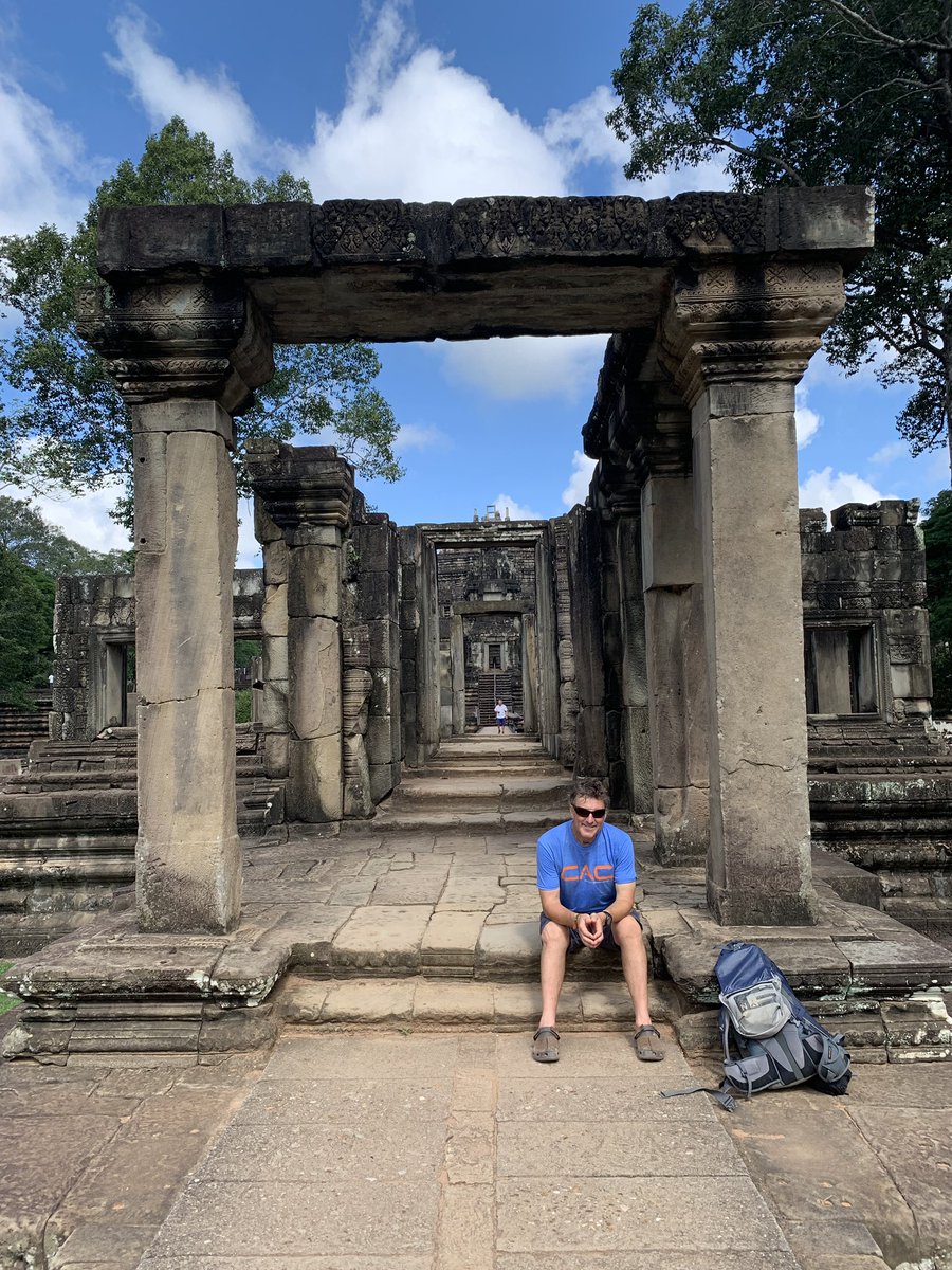 RobGLloyd's tweet photo. Amazing #Cambodia #TonleSap #angkorwat with @WillinkSchoolUK @OutlookExpeds https://t.co/8xTDD6OpoR
