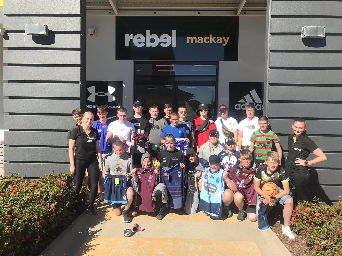 OGAOZ2019's tweet photo. DAY NINE: A day spent recovering after yesterday’s game. A bit of retail therapy at Rebel Sports followed by a recovery session at the Mackay Athletics and Recreational Center. Coach Etherington putting the boys through a well needed water aerobics class #recovery #donethisbefore https://t.co/hRtcdNuzxa