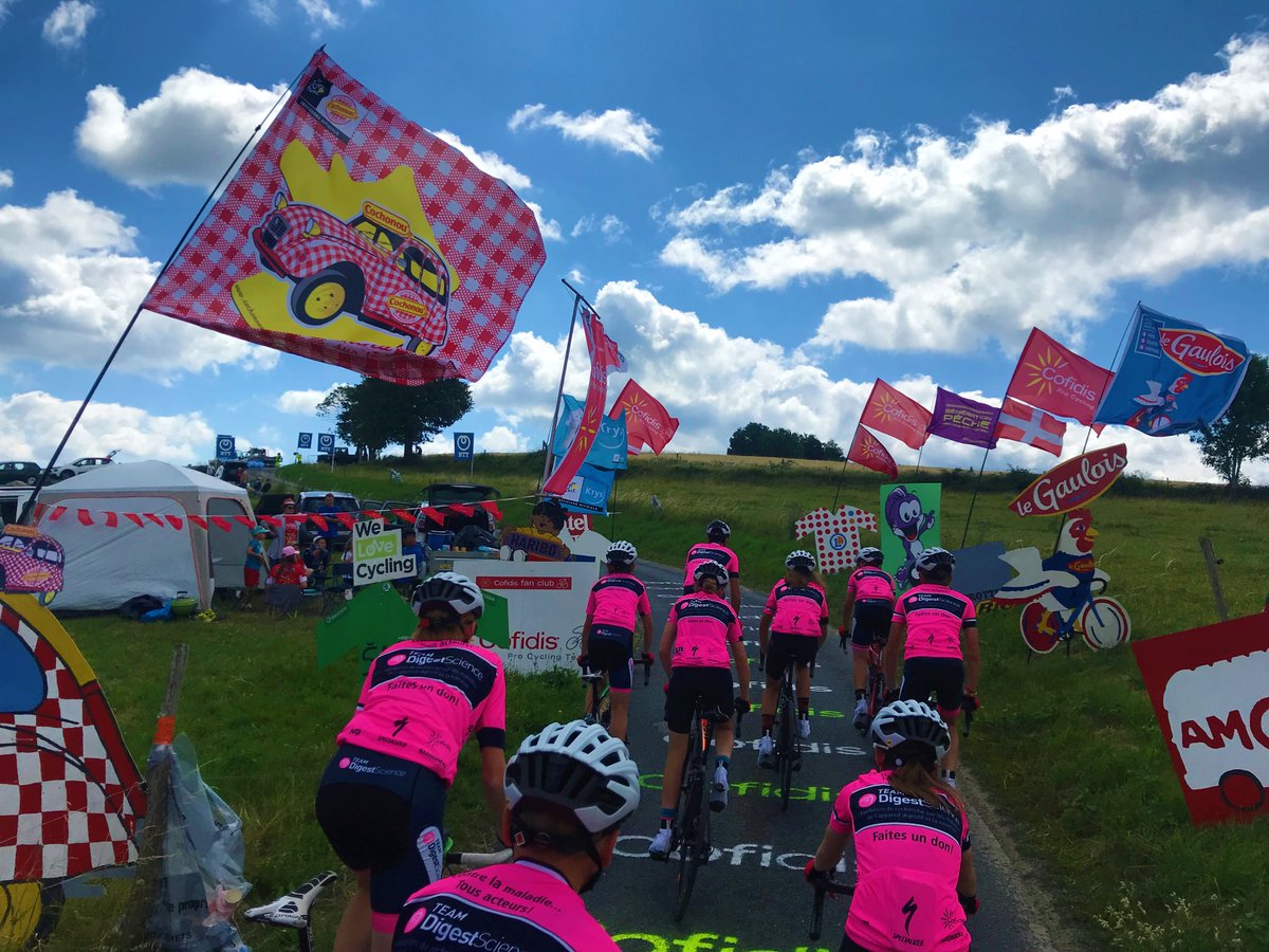 digestscience's tweet photo. 📸Étape7 pour nos 9 ambassadeurs de 13/14 ans sur les routes de @LeTour pour faire connaitre les maladies digestives,la fondation #digestscience et financer la recherche
Départ de #SainteFoylArgentiere jusque @LoirePresse à @saint_etienne_ 
#crohn #TDF2019
https://t.co/EfuSeBBdRO https://t.co/2cdHCbVPSr