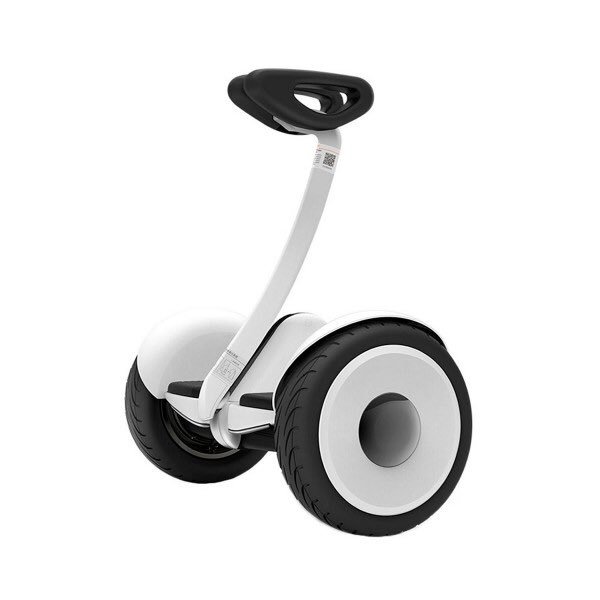 Familyfyes's tweet photo. En Familyfy nos gusta movernos con soltura, diversión y #alegría 🤣 Con el calor que hace, ¿no te molaría ir en este patinete eléctrico? ¡¡Con DESCUENTAZO!! https://t.co/nytF2VQvty https://t.co/DC0e4LUD2l