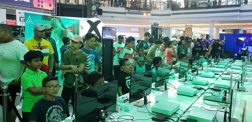 AfricanGaming's tweet photo. #TBT #ThrowbackThursday to September and October 2018.

Over 3,200 #Fortnite participants in 3 custom lobby events:
#Afresports
@rAgeExpo 
@canal_walk Gaming Expo

#FortniteZA #SAesports #SAgaming #EsportsZA https://t.co/i4gg7RgMkH