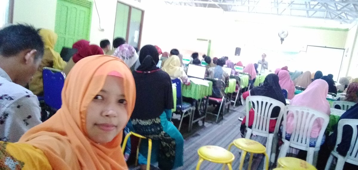 #BursaInovasiDesa2019
Pelatihan Inovasi PSDM Desa Tahun 2019 di kecamatan sungai pandan kab hsu
<a href="/Jokowi/">Joko Widodo</a>
<a href="/EkoSandjojo/">Eko P. Sandjojo</a>
<a href="/anwsanusi/">Anwar Sanusi</a>
<a href="/taufikmadjid71/">IG : taufik.madjid</a>
@fachrilabalado