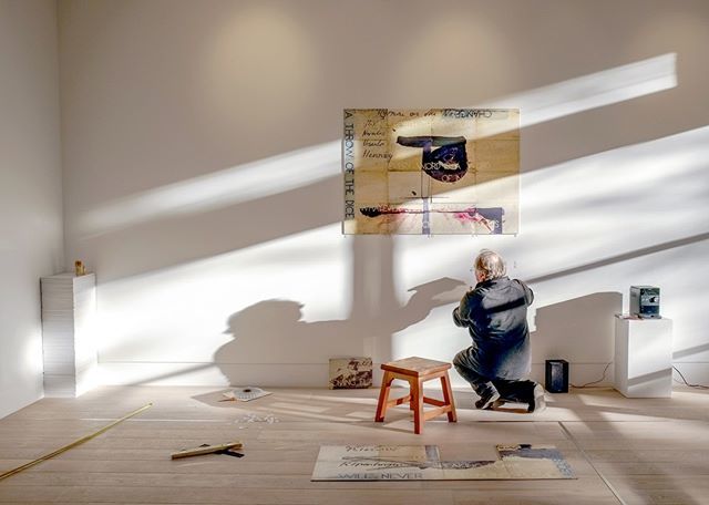 CradleDesign's tweet image. R E S I D E N T I A L | Cradle architecturally designed this simple modernist art studio which featured beautifully crafted walls utilising local granite.⁠
⁠
#galleryart #cooma #residentialdesign #australianarchitecture #residentialarchitecture #aust… ift.tt/32AEtmU