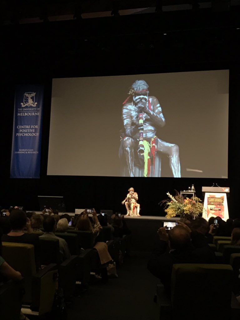 Elke Paul tweet media