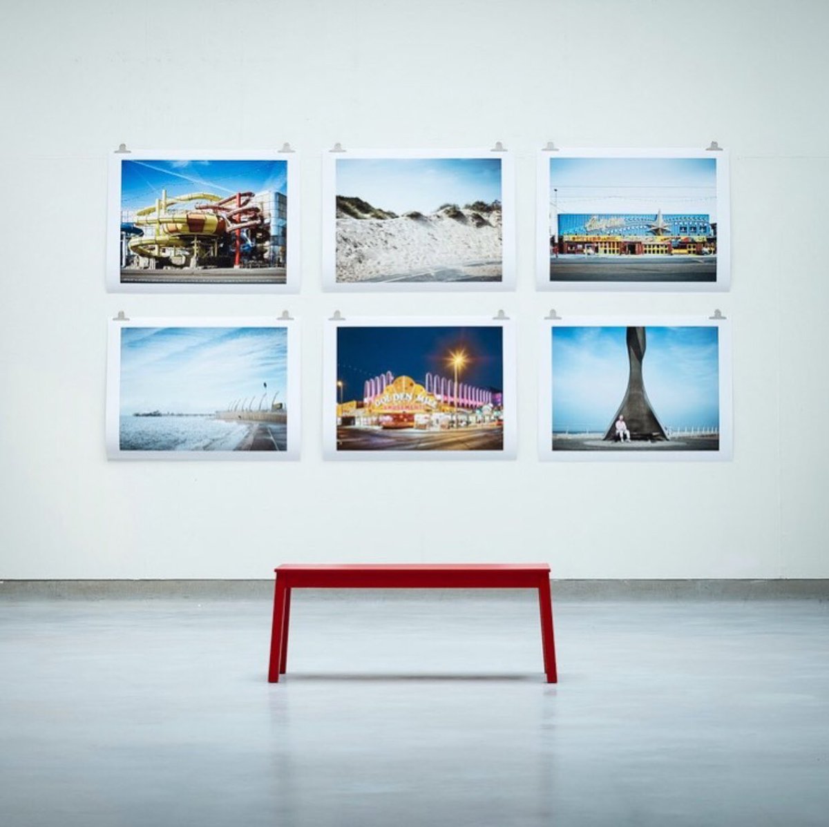 TCallagher's tweet photo. Now open! The @PHOTOUCLAN Pleasure Prom exhibition in the @UCLan #PR1Gallery Artist talks today from 2.30pm and open tonight until 8pm - all welcome 🙏 #Blackpool #photography #architecture #littlepieceofblackpoolrock https://t.co/AksoZJnEWq