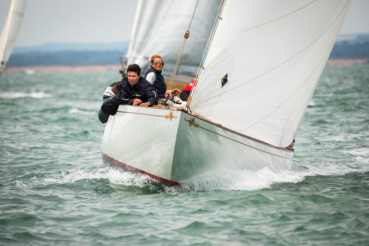 Fantastic inshore ladies' race yesterday with some close inshore beats and long cross-channel broad reaches, catch up on all the action here: bit.ly/2xT7JHK Images: Chris Brown Photography