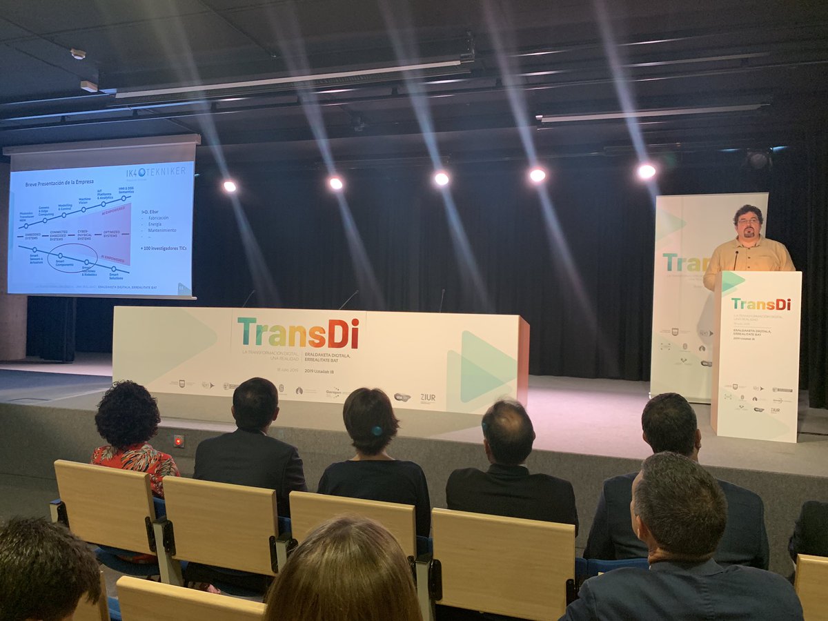 ClusterGaia's tweet image. Hurrengo enpresek ere, euren #SmartIndustry arloan dauzkaten soluzioak aurkeztu dizkigute orain: @IK4_TEKNIKER, @GrupoULMATaldea, @IKERLANofficial,
@FagorAutomation, @Nexmart1, #SGSMap, #SemantycSystems, @Vixion360,
@TechForSociety, #Merkatu #TransDi2019