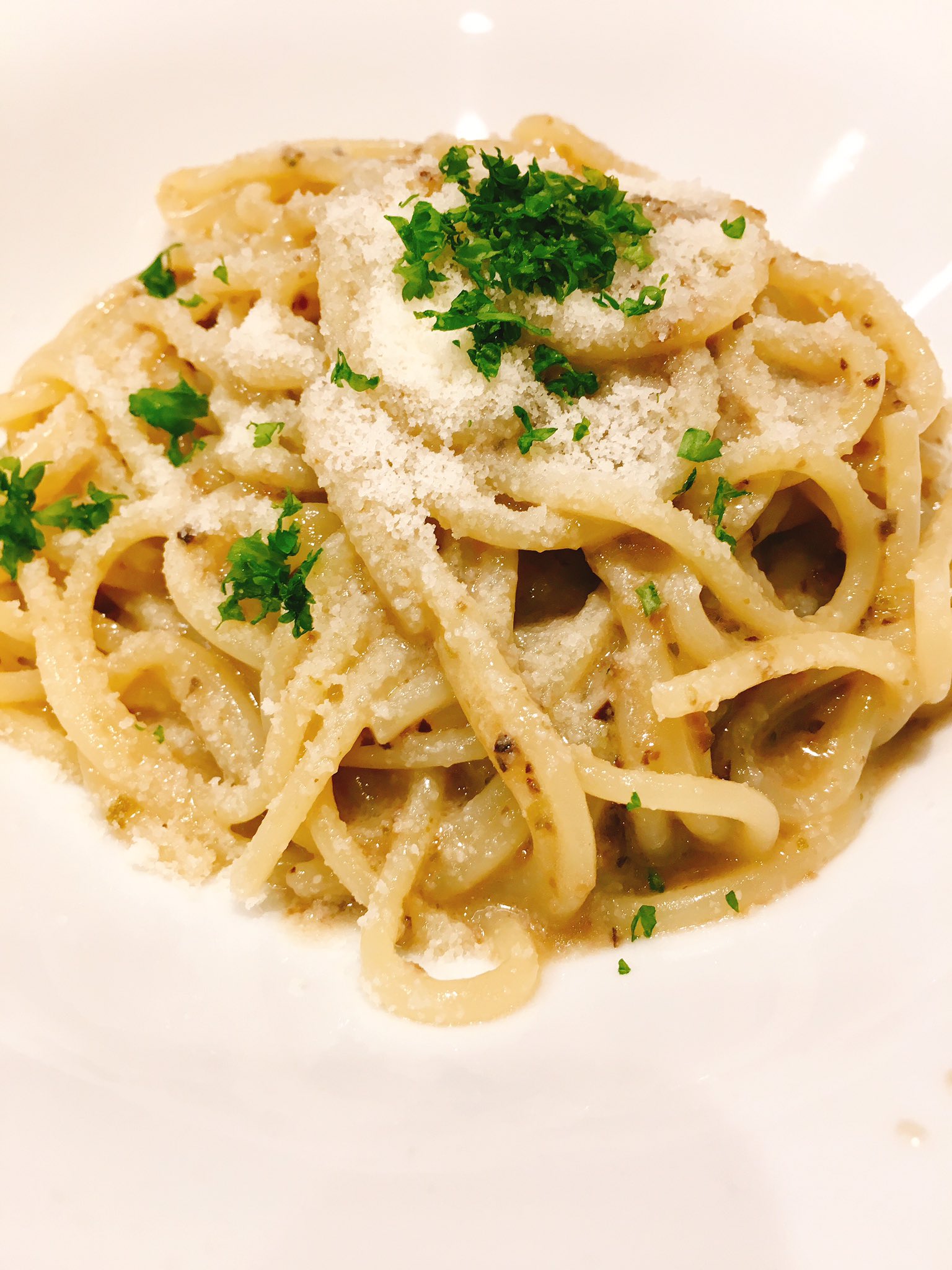 おしるこ 三宮のローロ お手軽価格でサイズは小さいですが美味しいパスタをいただけるのでオススメです T Co Kvyywsupb8 Twitter