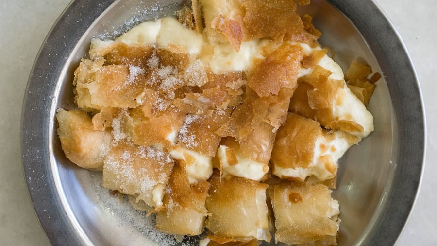 cnni's tweet photo. Greek food is some of the tastiest in the world. Here are 24 must-try dishes: https://t.co/ZwW2Mzlctf https://t.co/aIqC28pNX6