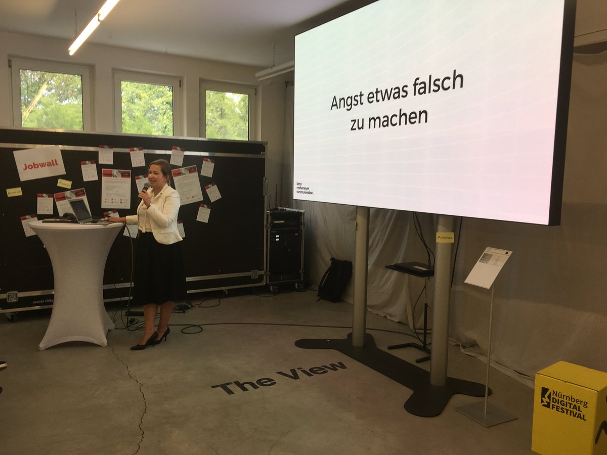 BenjaminUlsamer's tweet photo. Heute: 1. Social Media Day in Nürnberg #smdnue des Social Media Stammtisch Nürnberg im Rahmen des @nuedigital : 100 Teilnehmer = Full House. 😍 Die Social Media Wave 🌊 ist gestartet 🤓 #nuedigital #proact #cueconcept https://t.co/9mYZgnwmzD