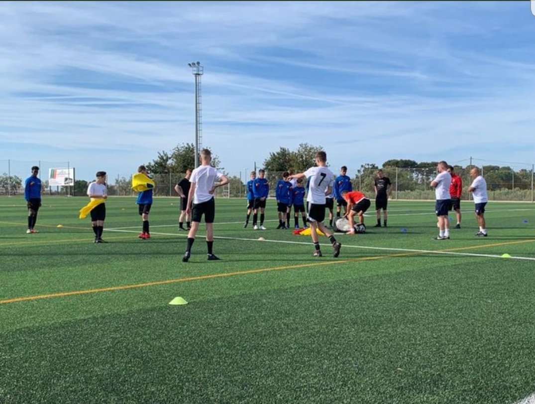 smartfootball0's tweet photo. #SFconsulting our partner @Go4Goal_ includes a 5-day tour for its academy players to train in our facilities in Spain.
#SFconsulting nuestro partner @Go4Goal_ incluye un tour de 5 días para que sus jugadores entrenen en nuestras instalaciones.
+INFO: https://t.co/GwUzNOkATP https://t.co/g2Sh7Tbc1a