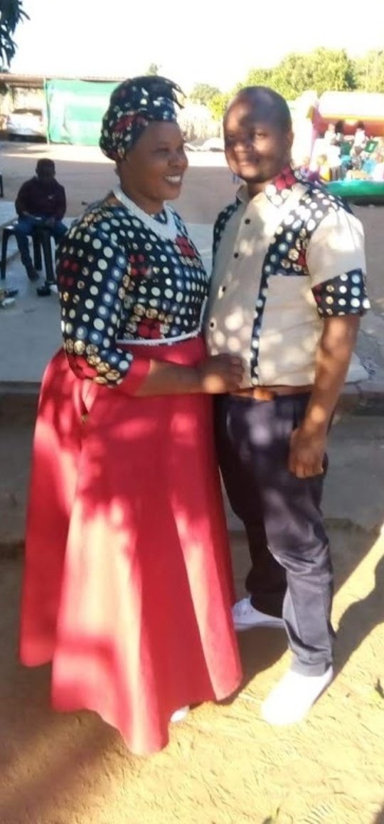 thabomaphhosa's tweet photo. @Nkulunkulukazi I married her because she was my type... What will I do with size 28
#code14
#flamedcouples https://t.co/9dh794Cfmm