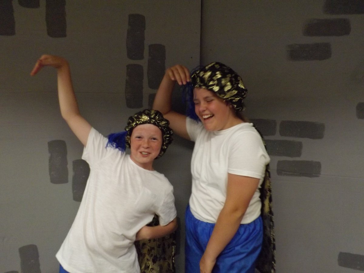 Old Earth Year 6 tweet media