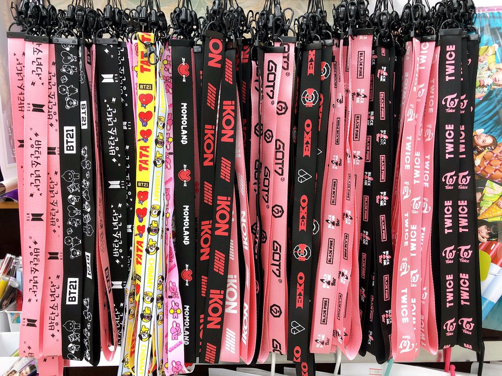 Twitter पर 沖縄韓流k Pop Store新大久保那覇店 Strap Key Chain Bts Black Pink Momoland Ikon Got7 Exo Twice 沖縄那覇韓流店 Cd Kpopshop 沖縄 那覇 牧志 国際通り 韓国グッズ 韓国好きな人と繋がりたい 沖縄修学旅行 新大久保 신오쿠보 아미