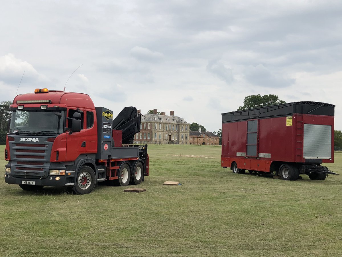 FoxWallofdeath's tweet photo. Building up in the beautiful grounds of Stanford Hall for this Sunday’s Founders Day. #wallofdeath #foundersday #putolineuk #heraldriders #Ngk #centralwheelcomponents https://t.co/ntyWqqpQM4