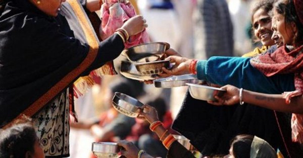 TibetPeople's tweet photo. @KARANGWASewase Three objectives of #Tibetans struggle 1. #Tibet's independence 2. Return of the #DalaiLama 3. Protect Tibetan national/cultural identity, there’ll be no compromise, regardless what some #Afrian think, your #LOVE is not to Tibetan but #China's #Genocide https://t.co/ElGjkjthtn https://t.co/WD8IEGUkab