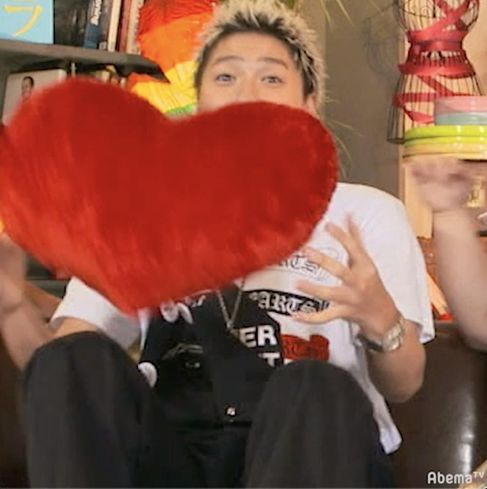 🐹#ハム隼 の相棒クッションが大暴れ🔥／ #GENE #小森隼 が とある