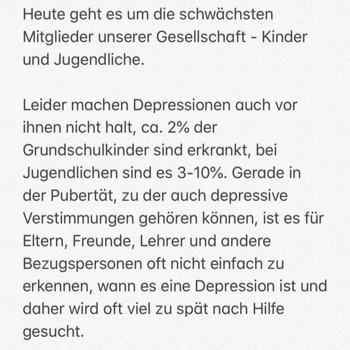 mikeshinoda_de's tweet photo. Depressionen gibt es leider auch schon im Kindesalter, ein großer Teil der Jugendlichen leidet an dieser Erkrankung.

Ein kurze Aufklärung darüber 
findet ihr im Anhang, sowie Telefonnummern an die ihr euch wenden könnt. 

Bansky: „THERE IS ALWAYS HOPE ...“

🖌ANK
#chesterweek https://t.co/kl84AVjJ4f