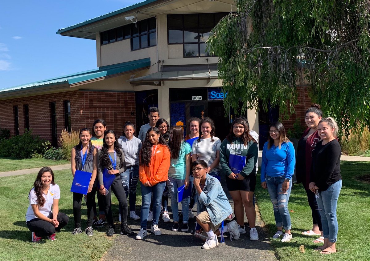 WapatoSD's tweet photo. #WapatoHS Our ☀️Summer “Survivor” Freshmen☀️ enjoying their field trip to the 👩‍🏫Heritage University👨‍🏫 earlier this week! #SurviveAndThrive #CoolKidsClub #TheLeaves #LoyalLobos #TimberWolves #Pack10 #UCanBeCollegeBound https://t.co/QjaVxIXoGd