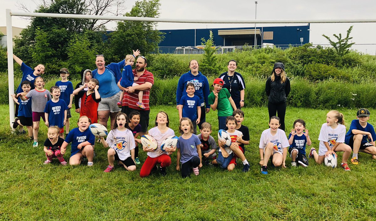 THANK YOU <a href="/RugbyNS/">Rugby Nova Scotia</a> for joining us last evening at our 💧rainy💧 Mini Rugby session! #teaglach #rookierugby #futurepigdogs