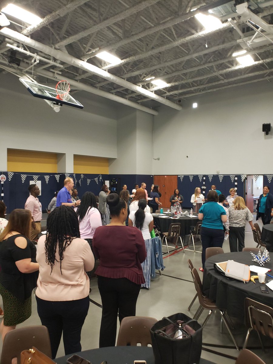 5timesBmw's tweet photo. #ThriveEDTX
#ThriveNTA
THRIVE TRAINING ROCK! https://t.co/LtIAjhLdfR