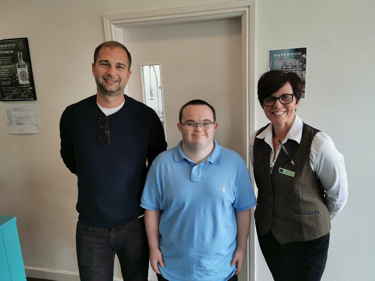 Thank you to @HarewoodFandDP for offering Joe a Supported Internship placement at Muddy Boots Cafe, we are really excited and looking forward to working with you.
#Harewood #Leeds #SupportedInternship