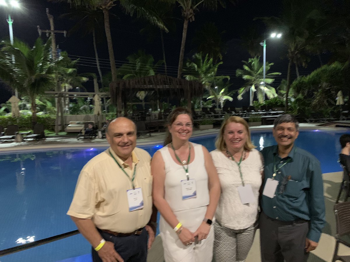 Meeting old and new friends, with new ideas for research collaboration <a href="/kinshuk1/">Kinshuk</a> <a href="/isagasp/">Isabela Gasparini</a> Alexandra Cristea, Radu Vasiu, Vive Kumar, Maiga Chang, Ekaterina Forland #icalt2019