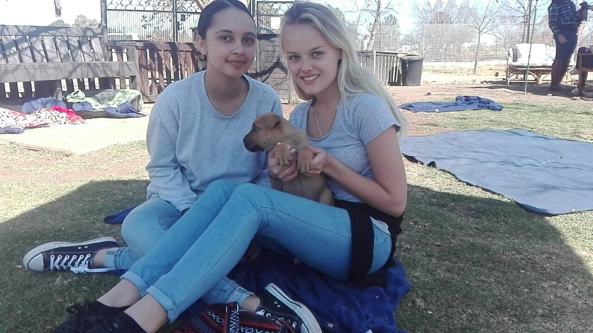 PRODUKT_IVY's tweet photo. #MandelaDay2019
#WeSupportArk
#CaxtonCares
Dana leigh Dunnett and Morgan Rayne Salmon https://t.co/cmRYZzxM9w