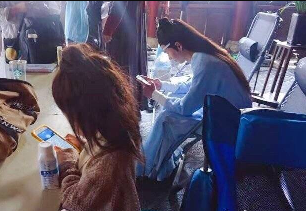 xiyoumiyu's tweet photo. 妈妈带孩子VS爸爸带孩子
哈哈哈哈哈哈哈哈哈哈哈哈哈 https://t.co/eZnkRpWOYs