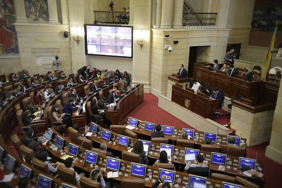 W Radio Colombia tweet media