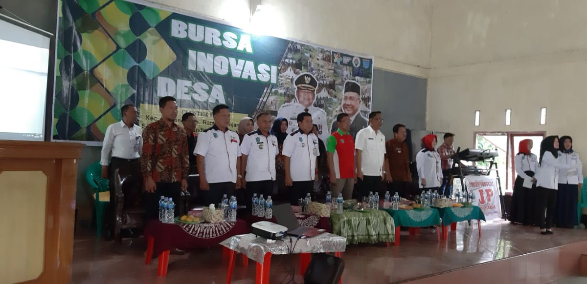 AndySyafran4's tweet photo. Pelaksanaan Bursa Inovasi Desa di kec Tj Raja Kab Ogan Ilir 
@jokowi @EkoSandjojo @taufikmadjid71 @anwsanusi @fachrilabalado https://t.co/OP2C8mh5eb https://t.co/rk9Pvanhnk https://t.co/oe0DZynovQ