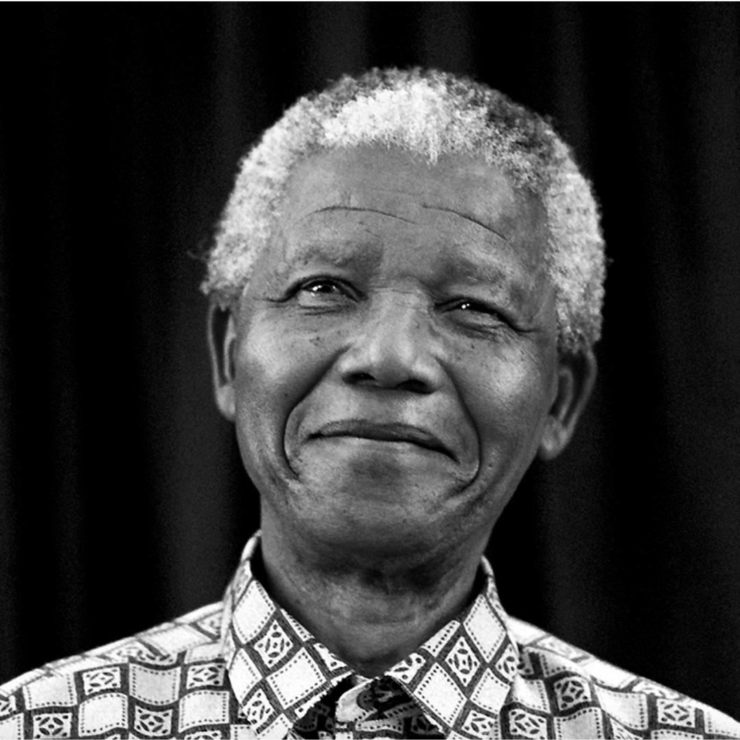 SugarHotelCPT's tweet photo. Happy Mandela Day!

#ProudlySouthAfrican #NelsonMandela #MandelaDay #MandelaDay2019 #67Minutes #LocalIsLekker #SugarLuxuryHotel #BoutiqueHotel #Hotel #SpiceOnMain #SteamOnMain #CapeTown #Travel #GreenPoint 
#SouthAfrica https://t.co/wg6qUAqlqi