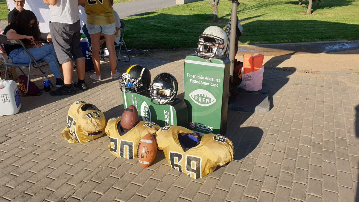 ¿Fútbol americano en Córdoba? pues si 💙
Jesús de @CórdobaBulls #RioMundiFest 

riomundi.com/w/riomundi/339…