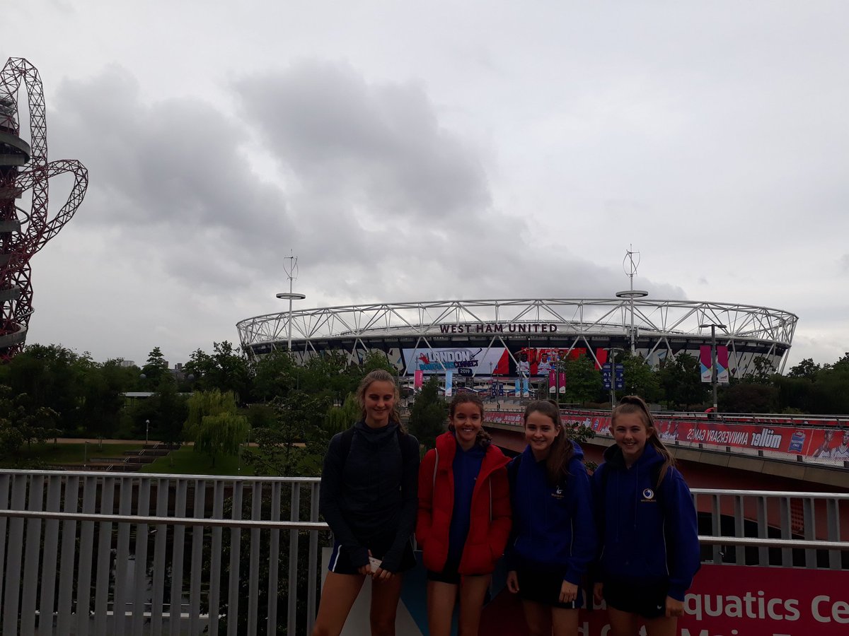 Best of luck to the yr 9 girls racing at the London Borough connects relay today. <a href="/WaldegraveSch/">Waldegrave School</a> #boroughsconnect #thisgirlcan