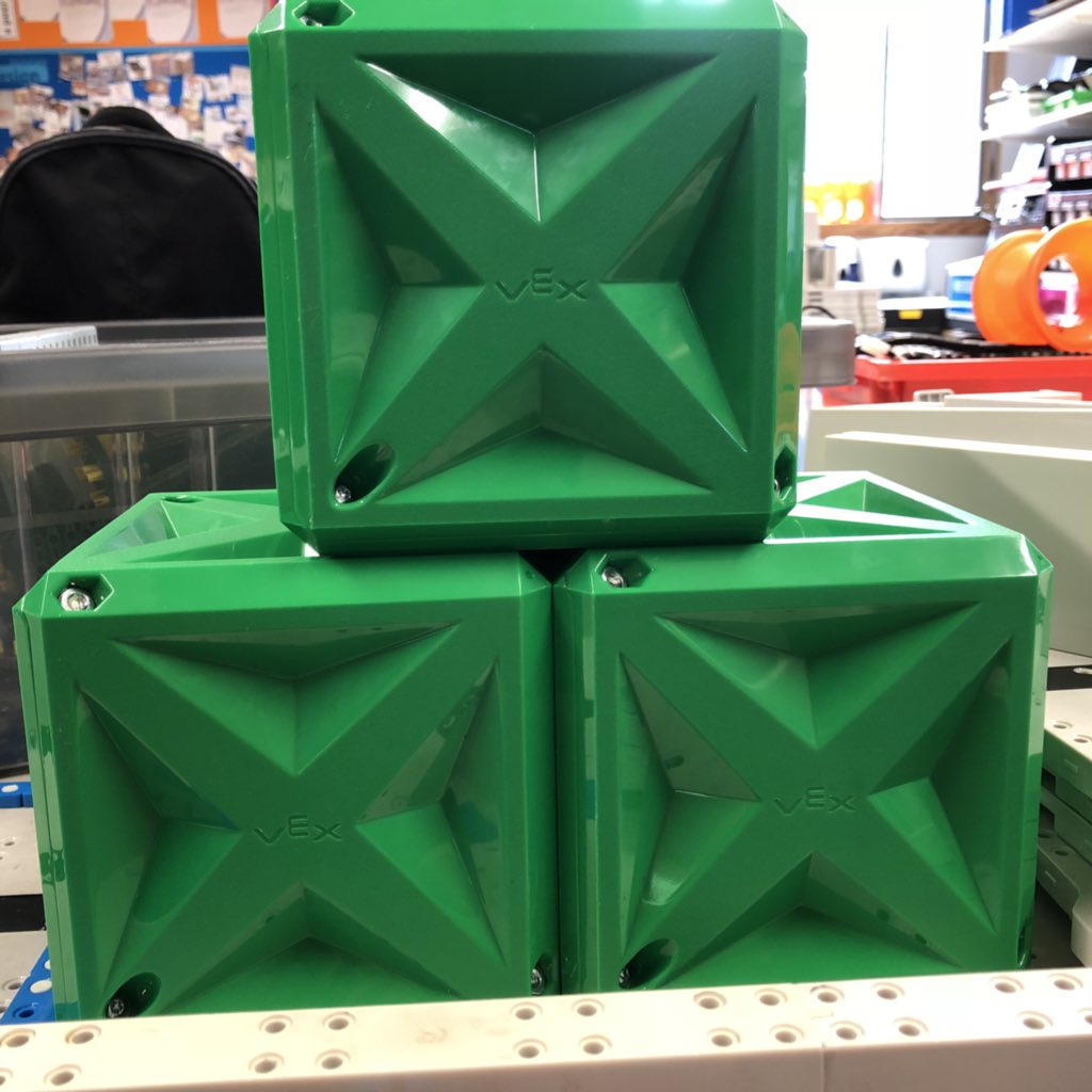 All packed and ready for the summer! 😁🤖 #towertakeover #omgrobots @HBSrobotics @mrkellyhbs