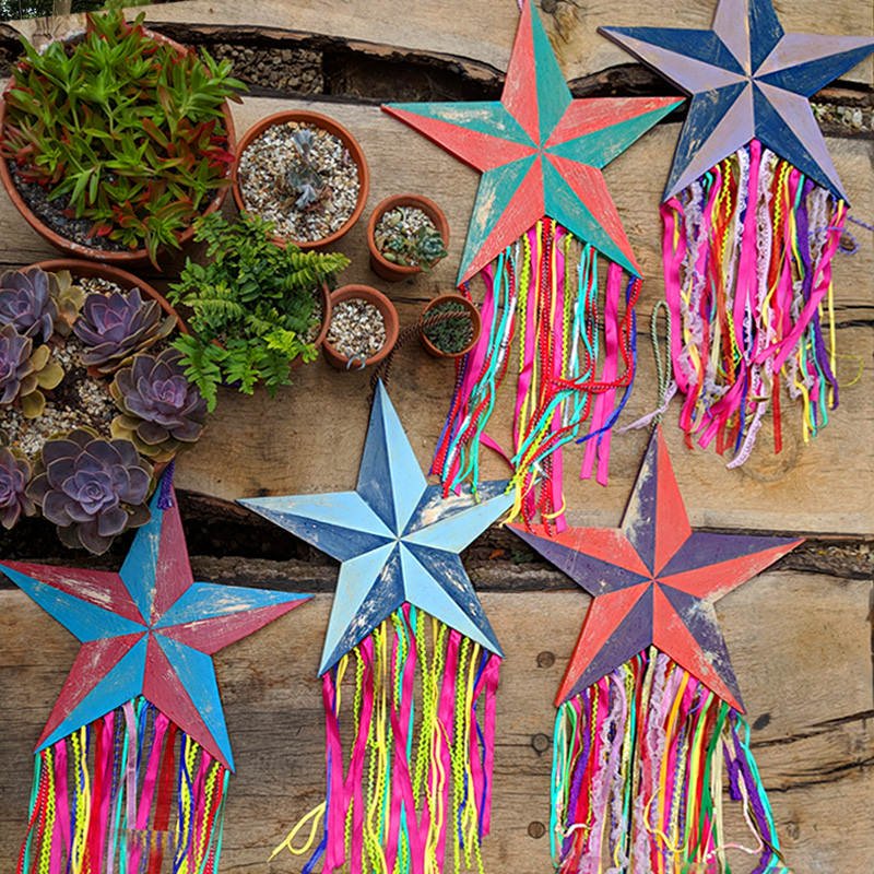 New Carnival Hanging Stars! 
6 available to hire now! ⭐️⭐️⭐️⭐️⭐️⭐️

#stars #carnivalstars #carnival #hangingstars #wallhanging #carnivalhangingstars #brightdecoration #circus #partydecor #partyhire #eventhire #events #enchanted #enchanteddecoration #partydecoration #uniquedecor