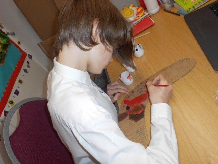 bridgeschool37's tweet image. &quot;Strewth look at those boomerang designs&quot; 
Students at the Murdishaw Centre have been researching how Aboriginal people used to use art to tell stories. 
#artandlearning #murdishawcentre #runcorn #halton