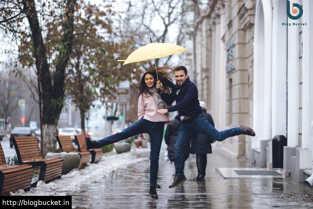 bloggingbucket's tweet photo. Enjoy the music of rain on a rainy day.
https://t.co/5OQdT4iRTg
#blogbucket #picstay_kerala #rain #delhirains #weather https://t.co/phcQGcTOz5