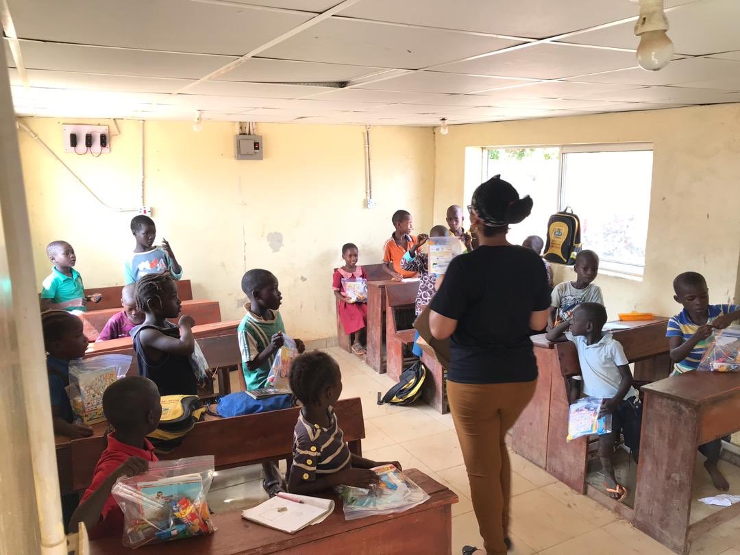 We visited the Durumi Internally Displaced Camp in Abuja Nigeria to offer hygiene supplies to women and men and educational supplies to children. 
#idp #internallydisplacedpeople #nigeria #femininehygiene #education